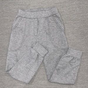 Nano gray boy’s sweatpants size 7 pockets